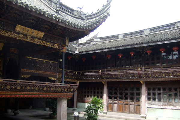 1661244043199971.png 娘娘驾到!从跑男谈博物馆监控图片3.png